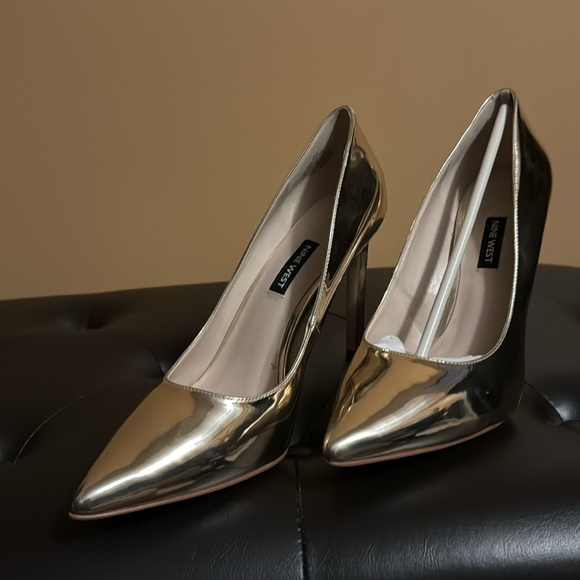 Nine West Punps - Picture 2 of 5